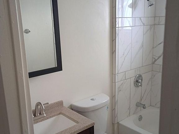 2nd image of 603 N D St #4