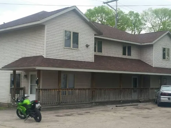 910 Logan St, La Crosse, WI 54603