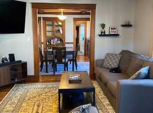19 Craven Cir, Waltham, MA 02452