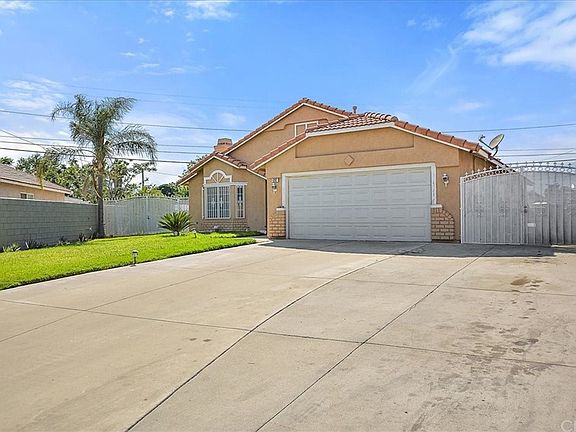 2nd image of 8292 Cashmere Ct