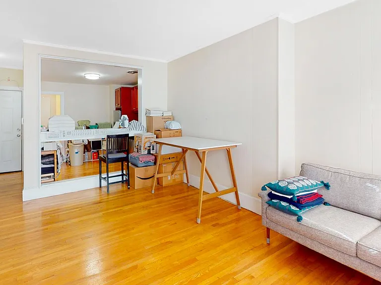 289 Beacon St #10 — Photo 4