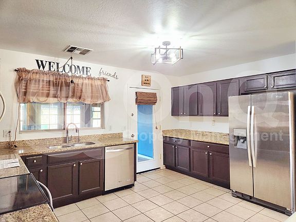 4th image of 17264 W Elizabeth Ave