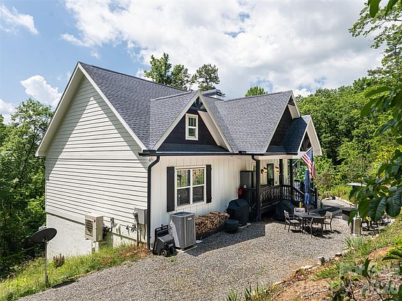 3rd image of 78 Boyd View Ln
