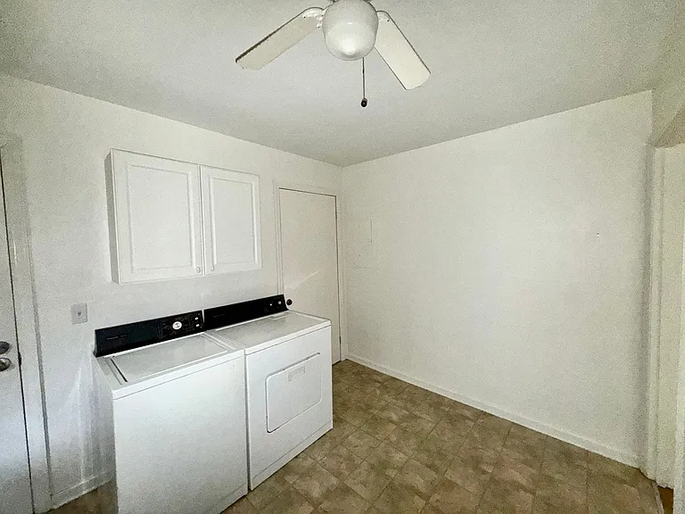 514 Ferry St NE — Photo 7