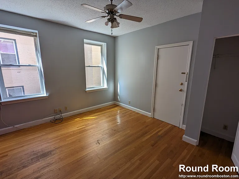 1415 Commonwealth Ave #302 — Photo 6