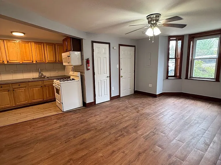 12 Farrington St. — Photo 1