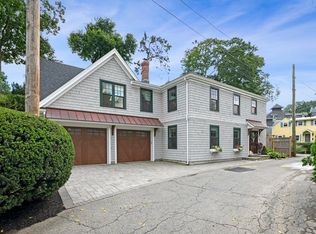 8 Littles Point Ln, Swampscott, MA 01907