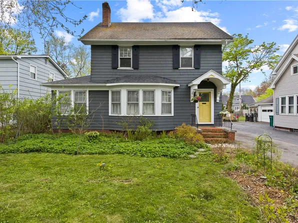 247 Fair Oaks Ave, Rochester, NY 14618