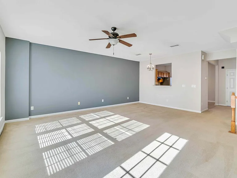 15744 Kensington Palace Ln — Photo 14
