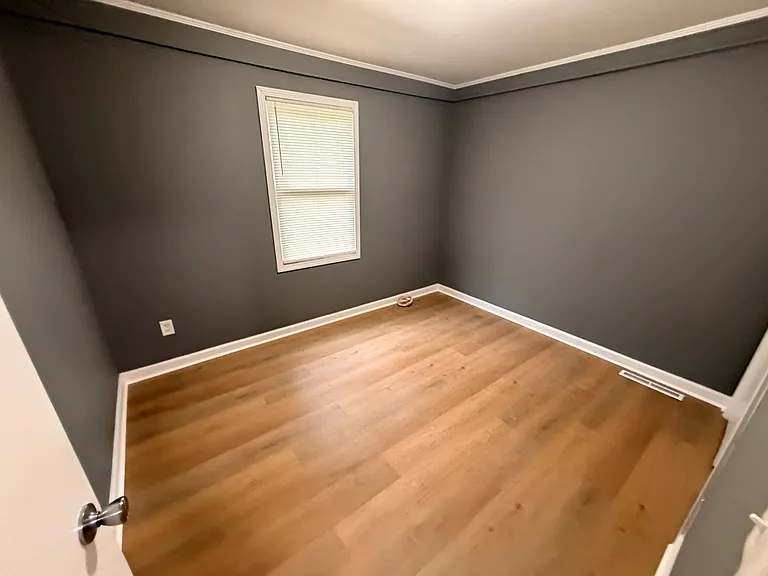 5696 Brenda Dr SW — Photo 5