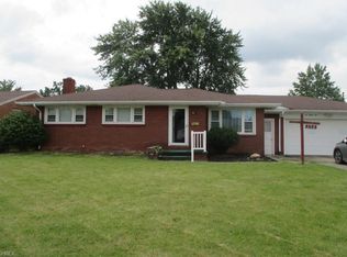 232 Overlook Blvd, Struthers, OH 44471