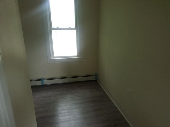 5th image of 17 Potomac St #2