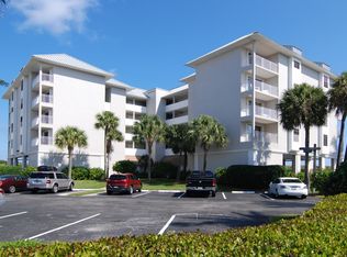 379 NE Tradewind Ln #105, Stuart, FL 34996