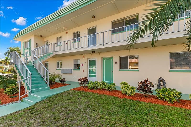 Greenbriar Condominiums 2001 Greenbriar Blvd Clearwater FL Zillow