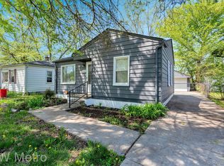 19391 Inkster Rd, Livonia, MI 48152