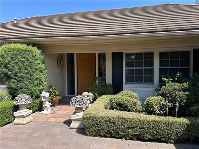 1141 Castlegate Ln, Santa Ana, CA, 92705