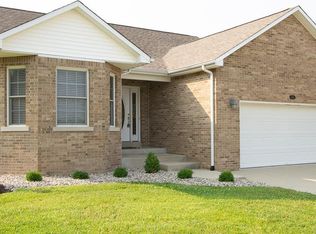 104 Thomas Shaun Ct, Elizabethtown, KY 42701