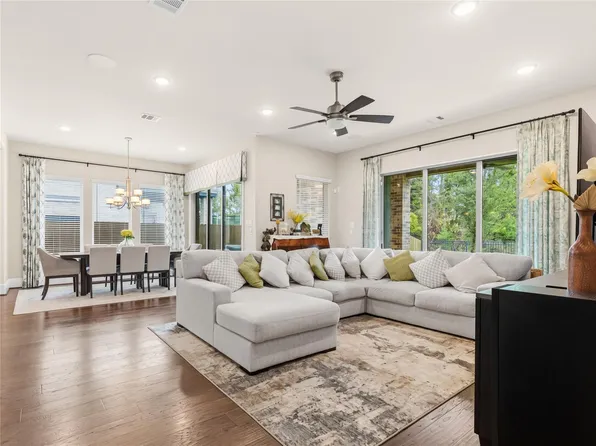 231 Bee Balm Ct, Conroe, TX 77304