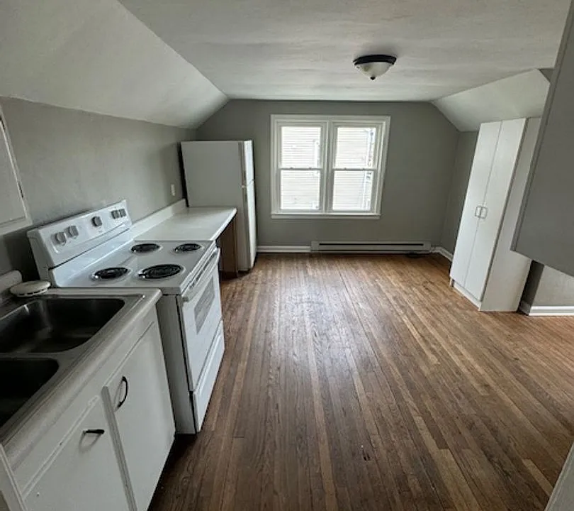 2119-2121 Grand Central Ave