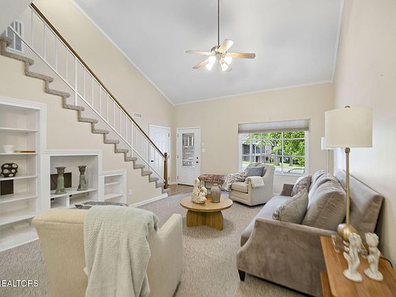 4th image of 1134 Fielding Dr