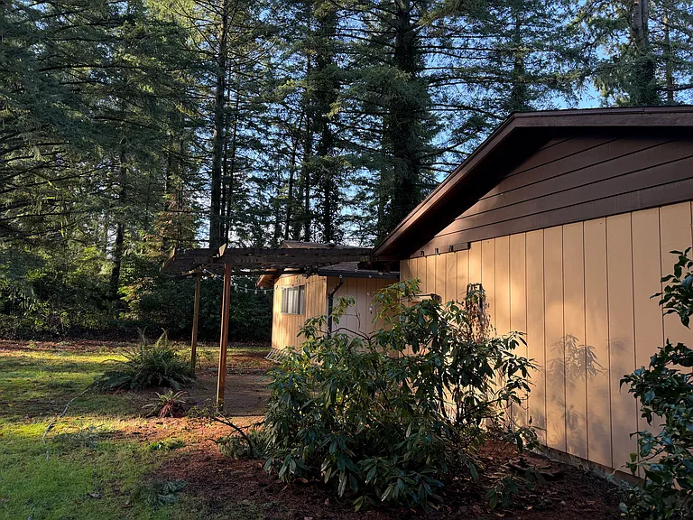 6310 SW Carman Dr — Photo 2