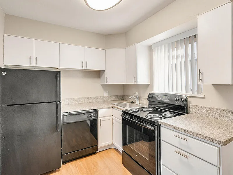 Bella Vista Apartments
