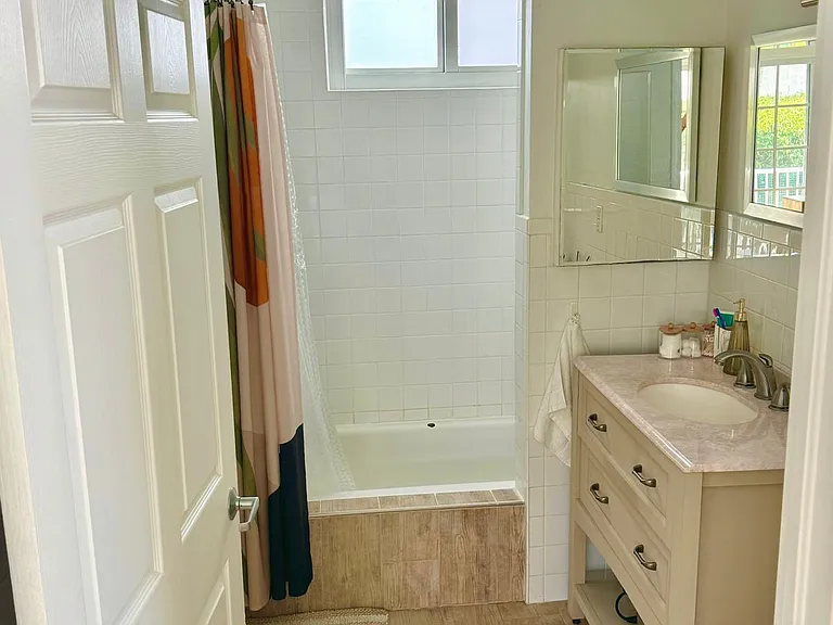 1344 Euclid Ave #5 — Photo 9