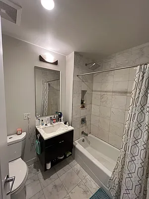 Rented by Nooklyn NYC LLC | media 17