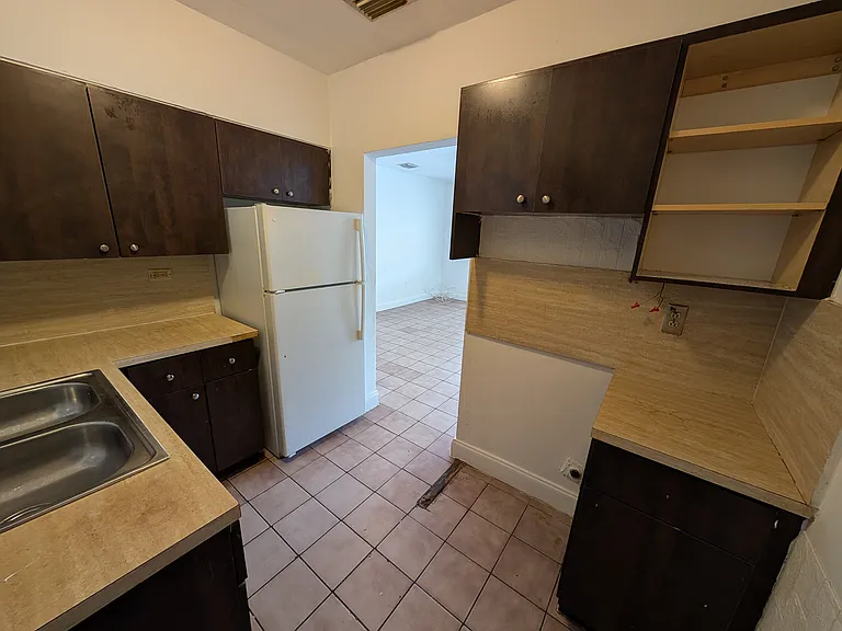 1786 NW 18th St #1 — Photo 3