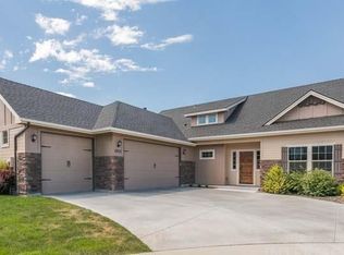 5815 N Saguaro Hills Pl, Meridian, ID 83646