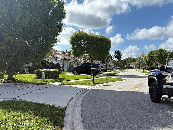5th image of 5978 Las Colinas Cir