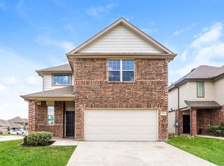 8301 Yaupon Holly Trl, Fort Worth, TX 76123