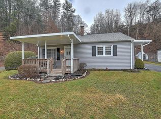 4289 Cove Creek Rd, Bristol, VA 24202