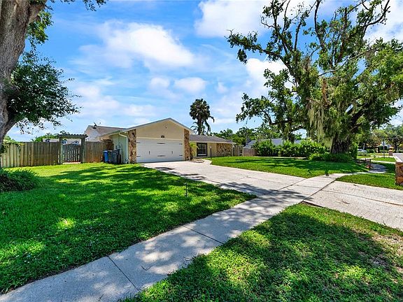 5th image of 13603 WESTSHIRE DRIVE