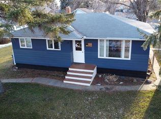 1019 8th St, Rosthern, SK S0K3R0