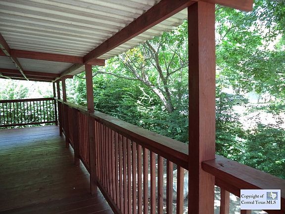 5th image of 322 Pecan Dr SW