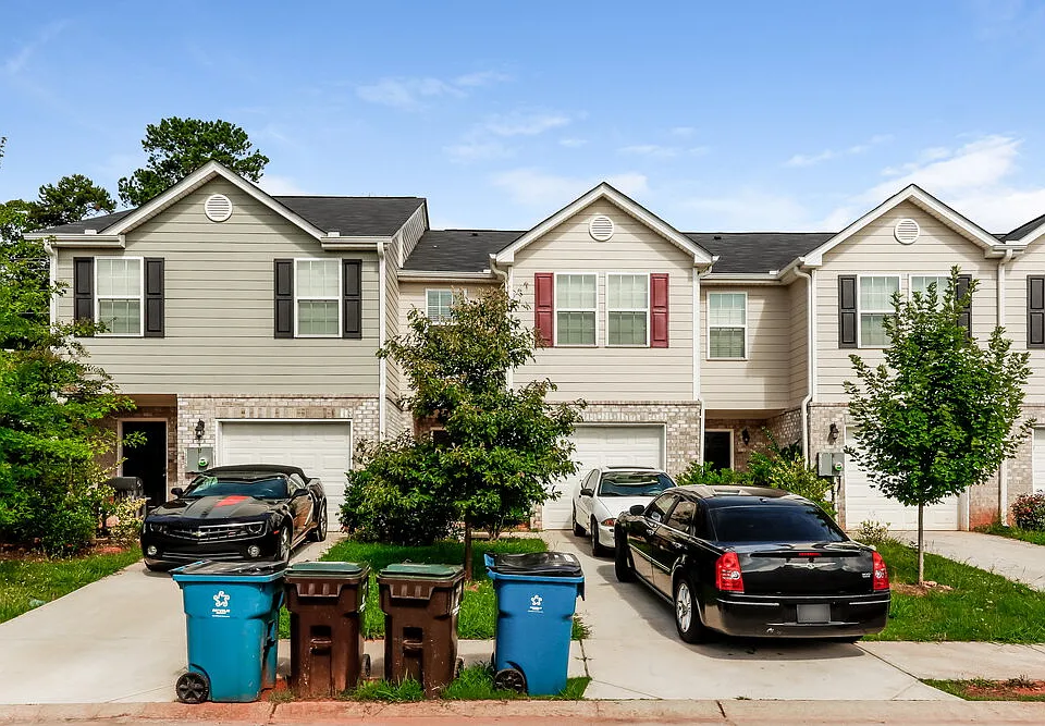 1315 Forsythia Way