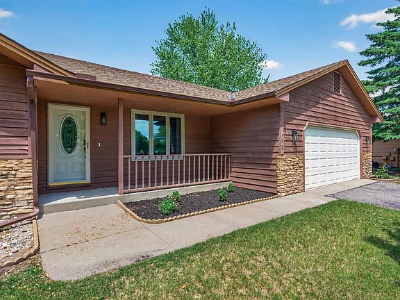 4th image of 3951 120th Ln NW