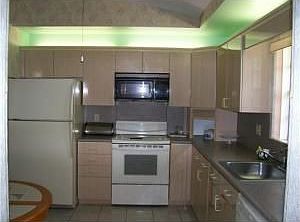 4th image of 5474 Mariesa Ave