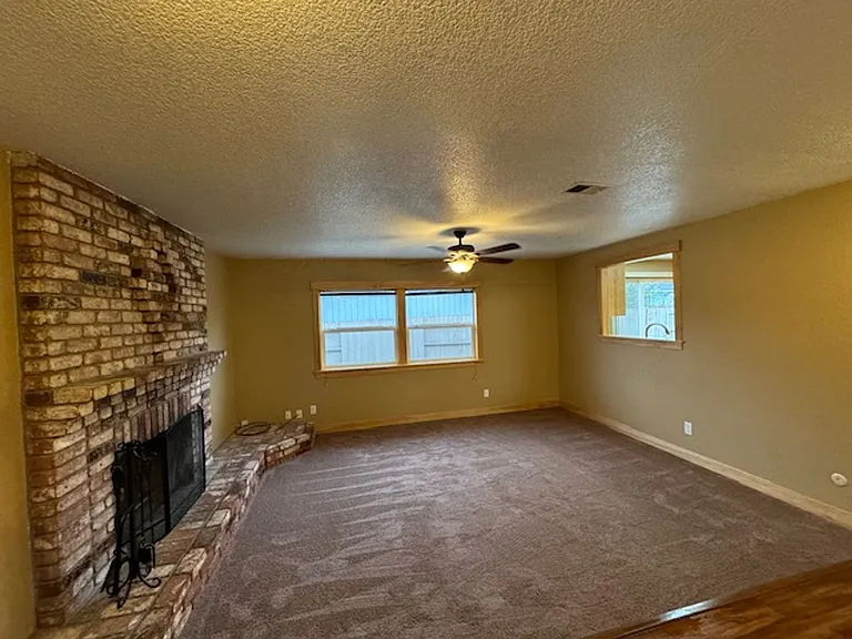 3241 Zelia Ct — Photo 6