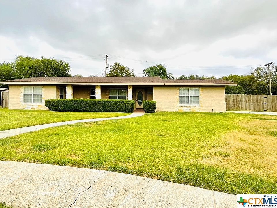1709 College Dr, Victoria, TX 77901 Zillow