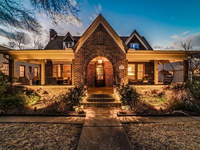 1039 N Edgefield Ave, Dallas, TX, 75208