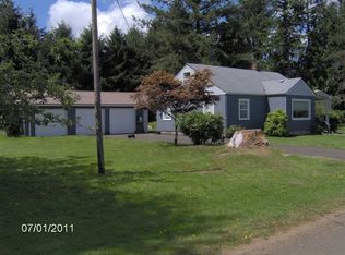 20 Sunnyside Rd, Raymond, WA 98577