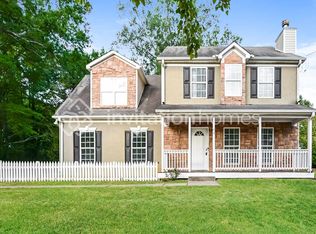 86 E Main St N, Hampton, GA 30228