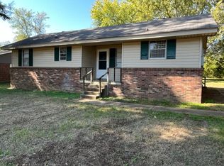 113 Matthews Dr, Senatobia, MS 38668