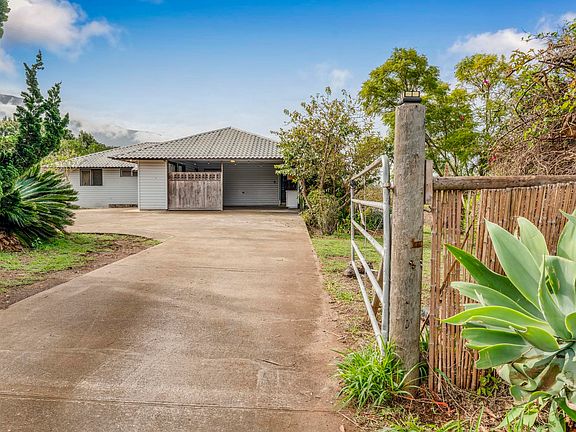 2nd image of 230 Pulehuiki Rd Unit B