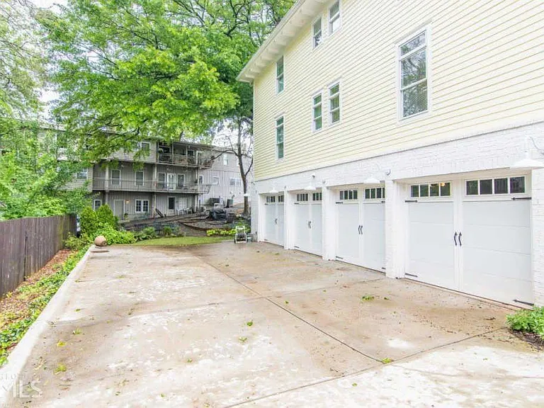 2 garage spaces come with the house