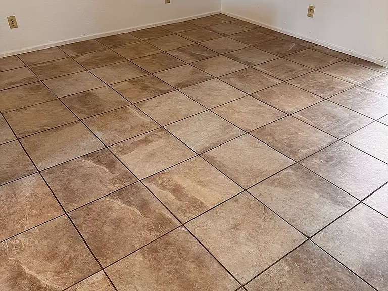4335 E Fairmount St #2 — Photo 12