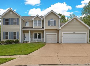 406 Forsheer Dr, Chesterfield, MO 63017
