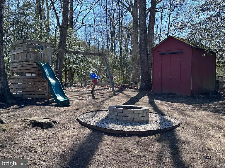 32 Vista Woods Rd — Photo 16